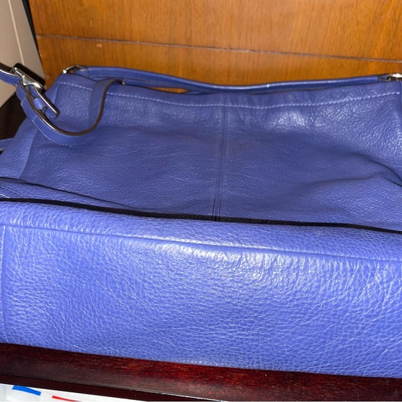 Coach Leather crossbody bag w/free matching wristlet - Picture 3 of 15